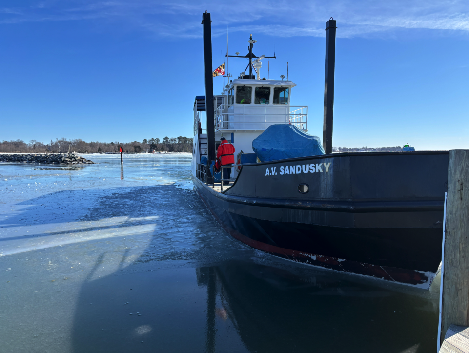 Barcos atrapados en la bahía Chesapeake